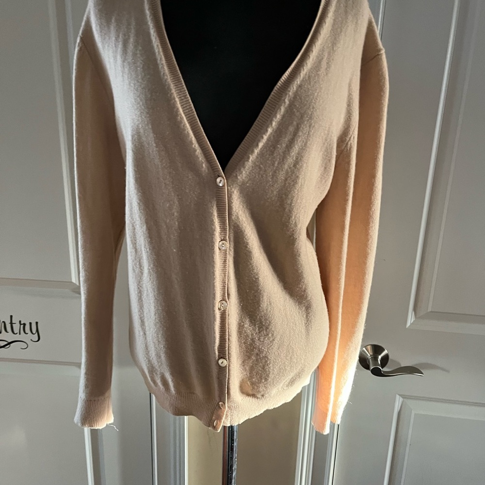 100% cashmere Saks Fifth avenue cardigan sweater